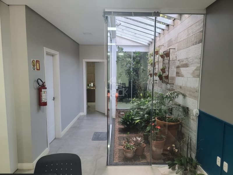 Foto 4 de 7: Comercial em leilão em Candelária - RS — LOTE 002 A loja n° 01 com 99,88 m² situada no térreo do Edifício Da Vinci em Candelária/RS