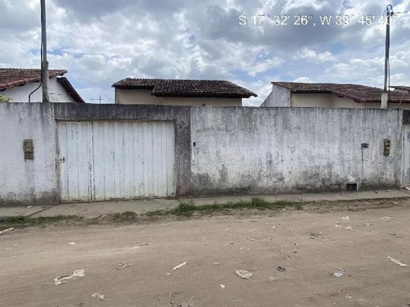 Casa em leilão em Teixeira De Freitas - BA — LOTE 071 CASA - 8444408084716