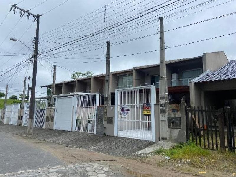Casa em leilão em Blumenau - SC — LOTE 470 COND RES LEIPZING - 8444422336395