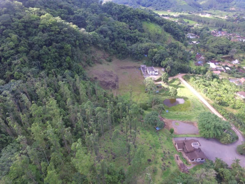 Foto 4 de 6: Terreno em leilão em Rodeio - SC — LOTE 001 TERRENO RURAL