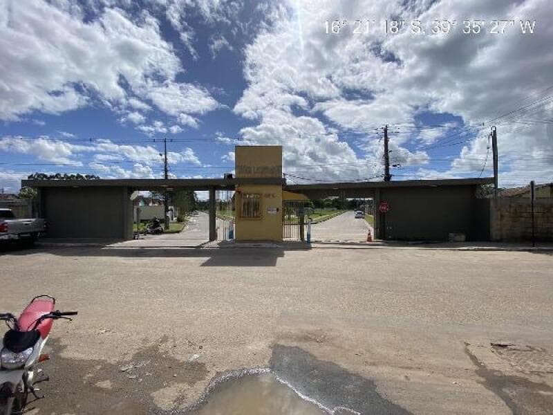 Casa em leilão em Eunápolis - BA — LOTE 027 CONDOMINIO RESIDENCIAL TALISMA 8444427765111