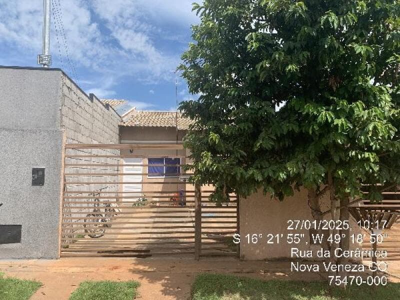 Casa em leilão em Nova Veneza - GO — LOTE 124 CASA 8787709087679