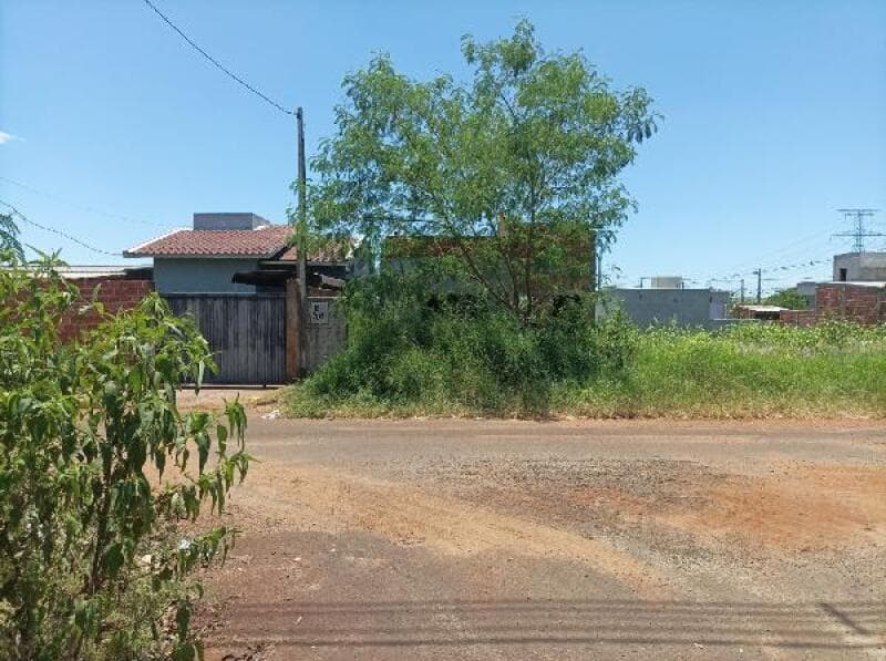 Terreno em leilão em Foz Do Iguaçu - PR — LOTE 238 LT RES PQ DA LAGOA 8444424781086