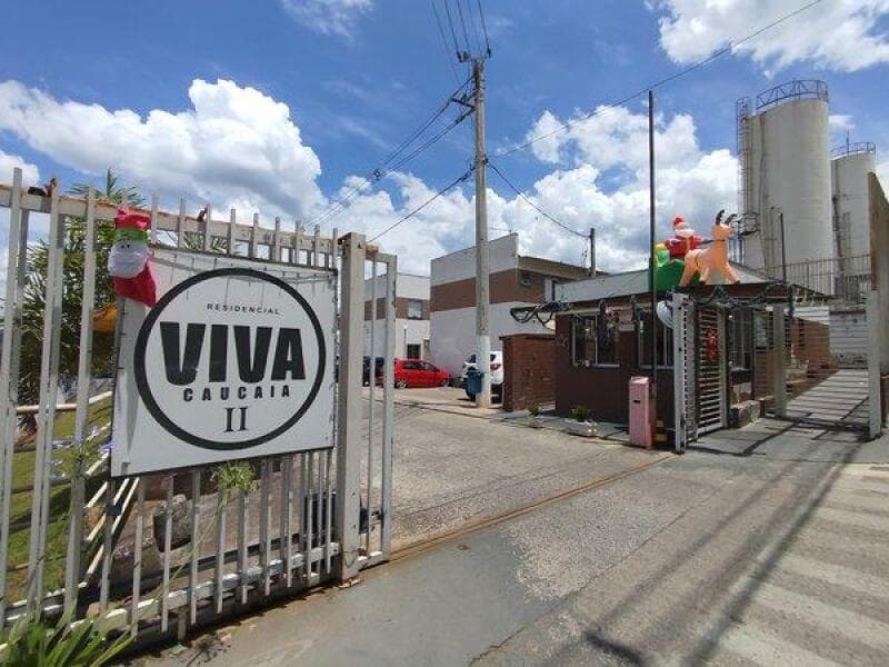 Casa em leilão em Cotia - SP — LOTE 453 VIVA CAUCAIA II 8555538469156