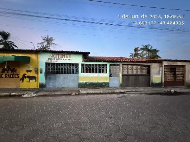 Casa em leilão em Humberto De Campos - MA, bairro Centro — LOTE 074 CASA-1152100006056