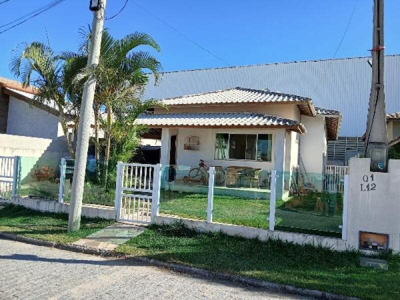 Casa em leilão em São Pedro Da Aldeia - RJ, bairro São Mateus — LOTE 393 COND RESIDENCIAL SOLAR DOS CANTARINOS I-1444403756980