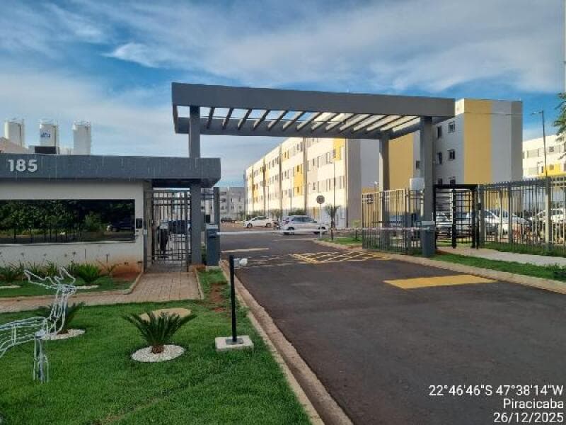 Apartamento em leilão em Piracicaba - SP, bairro Chacaras Agua Branca — LOTE 516 COND VITTA HIBISCOS-8787714171810