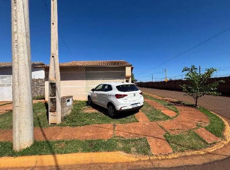 Casa em leilão em Três Lagoas - MS — LOTE 100 COND RES ECOVILLE TRÊS LAGOAS II-8787704206408