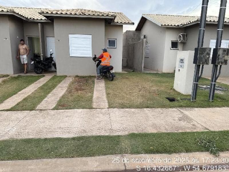 Casa em leilão em Rondonópolis - MT, bairro Vila Rica — LOTE 105 RNI MORADAS CLUBE VICENTE BISSONI-8787713296937