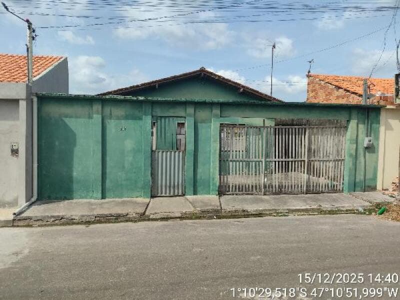 Casa em leilão em Capanema - PA, bairro Areia Branca — LOTE 108 LOTEAMENTO ALFA VILLE-8444403619735