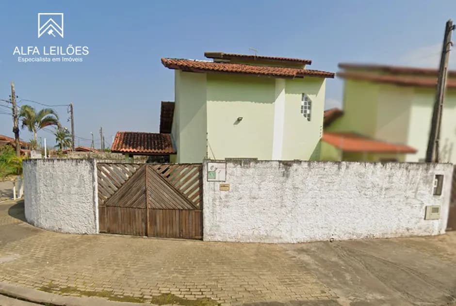 Foto 1 de 3: Casa em leilão em Itanhaém - SP — Leilão de Sobrado em Itanhaém (SP) - Lote 3