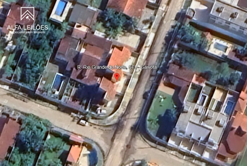 Foto 3 de 3: Casa em leilão em Itanhaém - SP — Leilão de Sobrado em Itanhaém (SP) - Lote 3