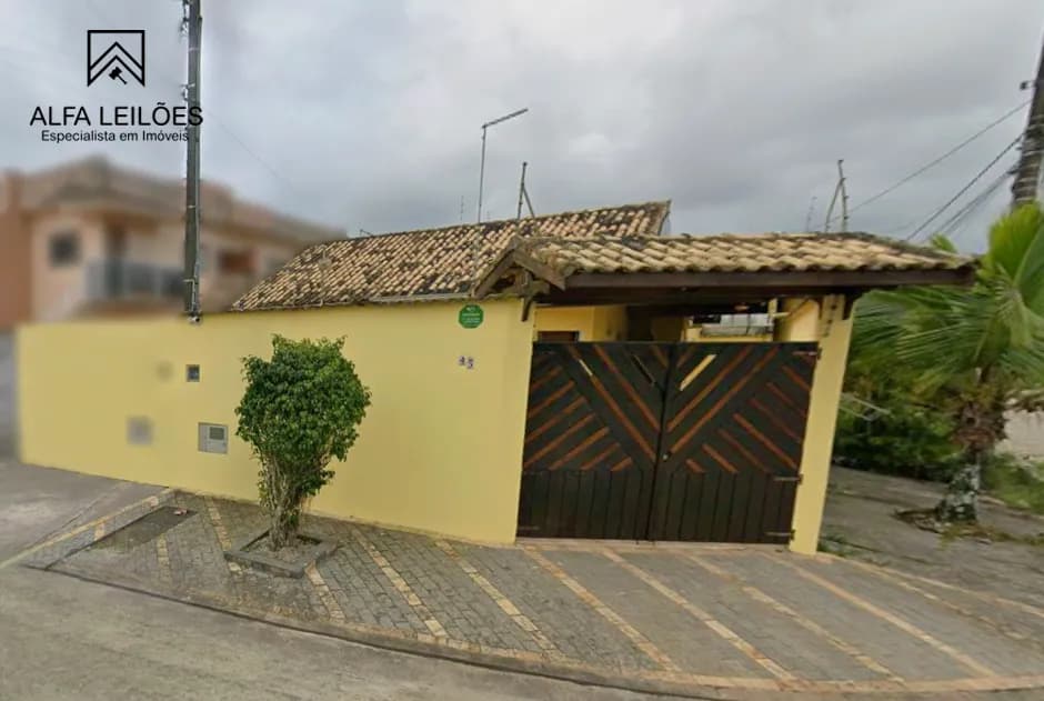 Foto 1 de 3: Casa em leilão em Itanhaém - SP — Leilão de Casa em Itanhaém (SP) - Lote 5