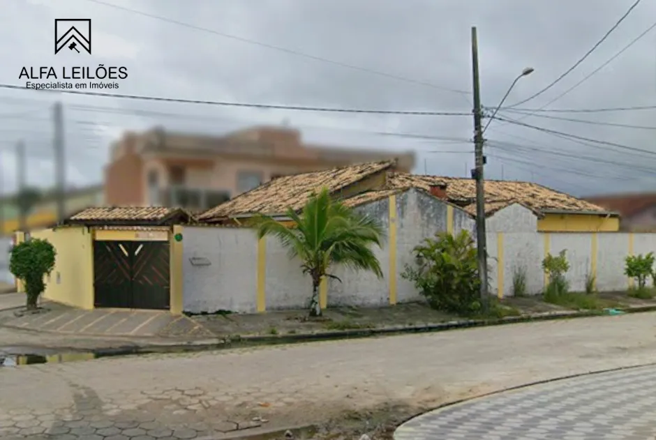Foto 2 de 3: Casa em leilão em Itanhaém - SP — Leilão de Casa em Itanhaém (SP) - Lote 5