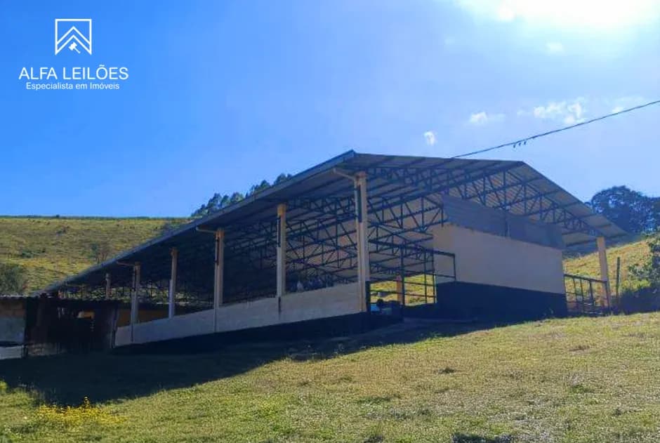 Foto 2 de 3: Area Rural em leilão em Conceição Do Rio Verde - MG — Leilão de Fazenda em Conceição do Rio Verde (MG)