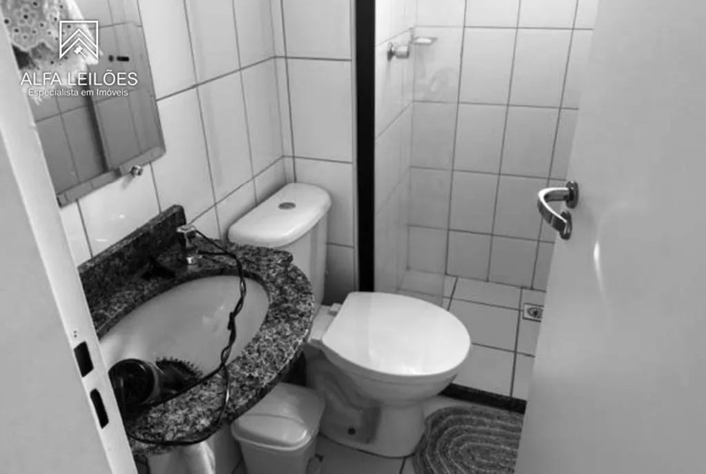 Foto 6 de 13: Apartamento em leilão em Goiânia - GO, bairro Vila São Luiz — Leilão de Apartamento em Goiânia (GO) - Lote 01 do Edital