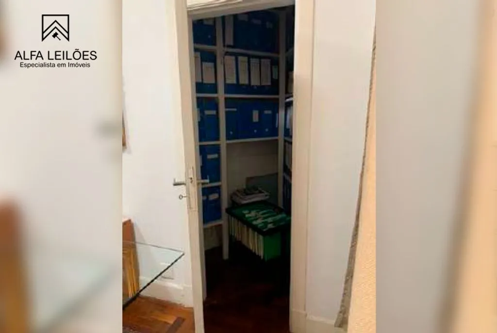 Foto 11 de 25: Comercial em leilão em São Paulo - SP, bairro República — Leilão de Sala Comercial no Bairro da República (SP)