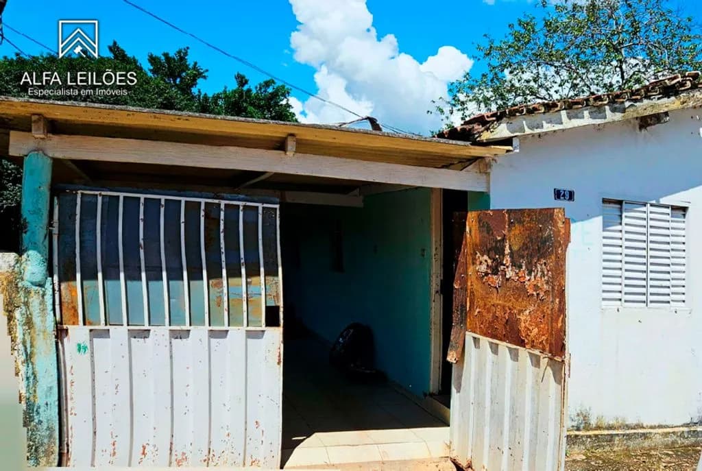 Foto 1 de 4: Casa em leilão em Campinorte - GO — Leilão de Casa em Campinorte (GO)
