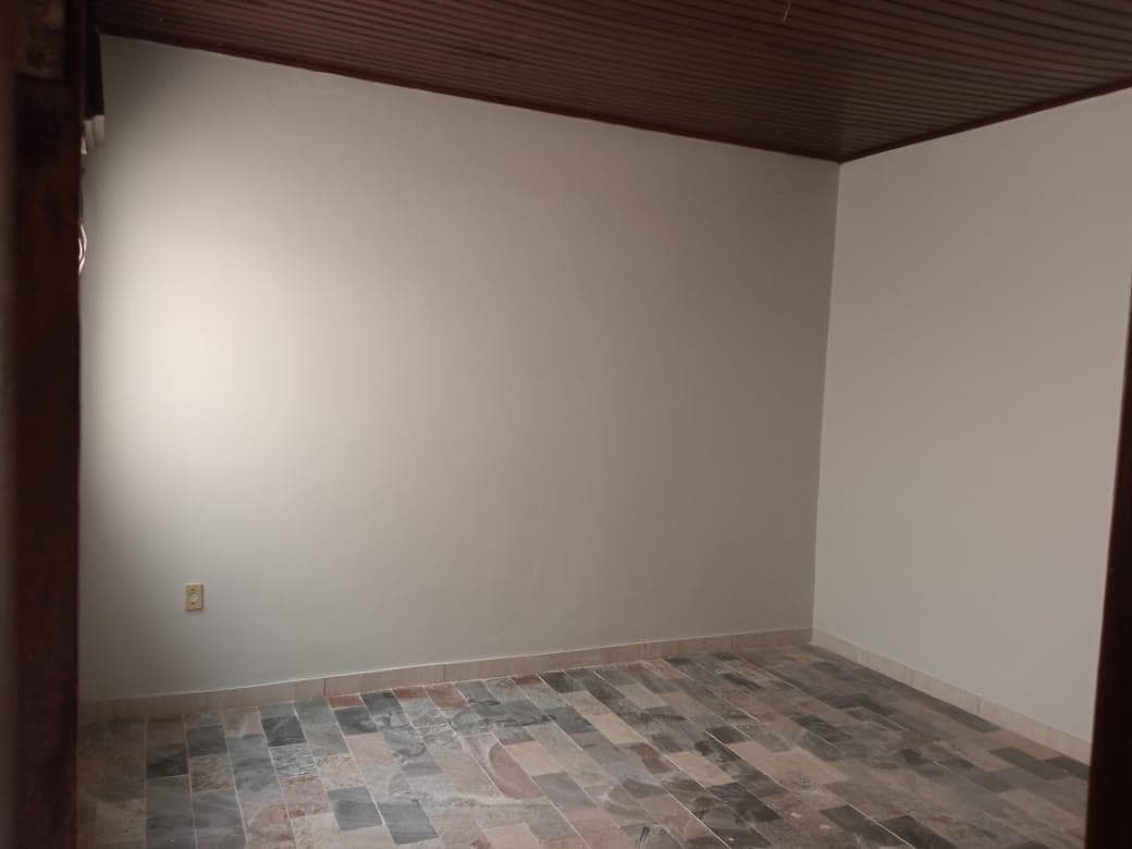 Foto 7 de 16: Casa em leilão em Cuiabá - MT — LOTE 8: Casa com 223,00 m² - Residencial Altos