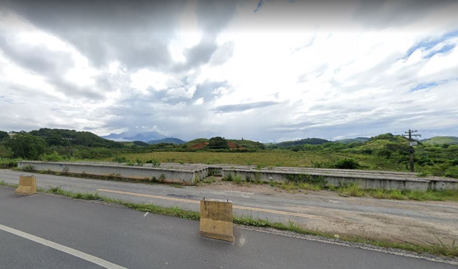 Foto 5 de 7: Terreno em leilão em Magé - RJ — LOTE 40: Terreno com 120.056 m² - Sítio Roncador