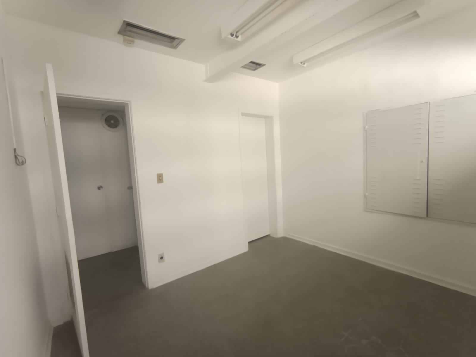 Foto 8 de 10: Comercial em leilão em Maceió - AL, bairro Farol — LOTE 1: Prédio Comercial com 618,36 m² - Farol MACEIÓ AL