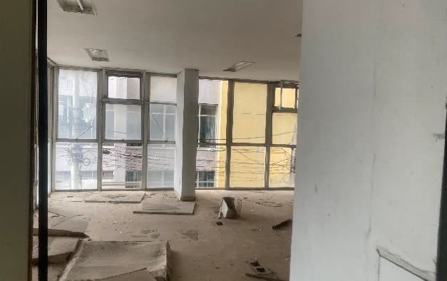 Foto 7 de 9: Comercial em leilão em Campos Dos Goytacazes - RJ, bairro Centro — LOTE 4: Lojas Comerciais com 1.266,29m² e 150,26m²- Centro CAMPOS DOS GOYTACAZES RJ