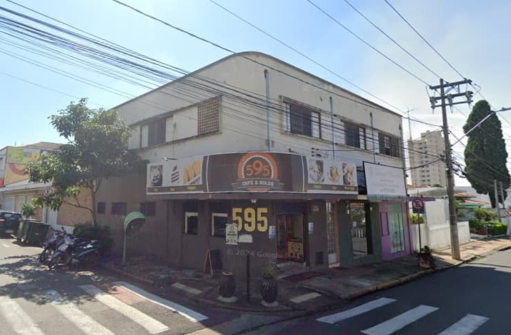 Comercial em leilão em Indaiatuba - SP — LOTE 1: Prédio com 299,30 m² - Vila Sfeir - (02)
