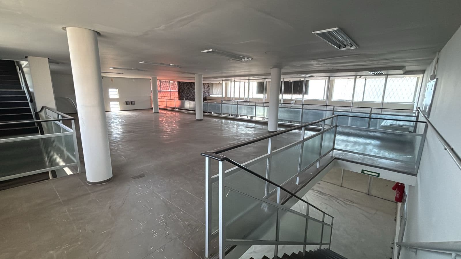 Foto 13 de 15: Comercial em leilão em São Leopoldo - RS, bairro Scharlau — LOTE 14: Prédio Comercial com 613,00 m² - Scharlau SÃO LEOPOLDO RS