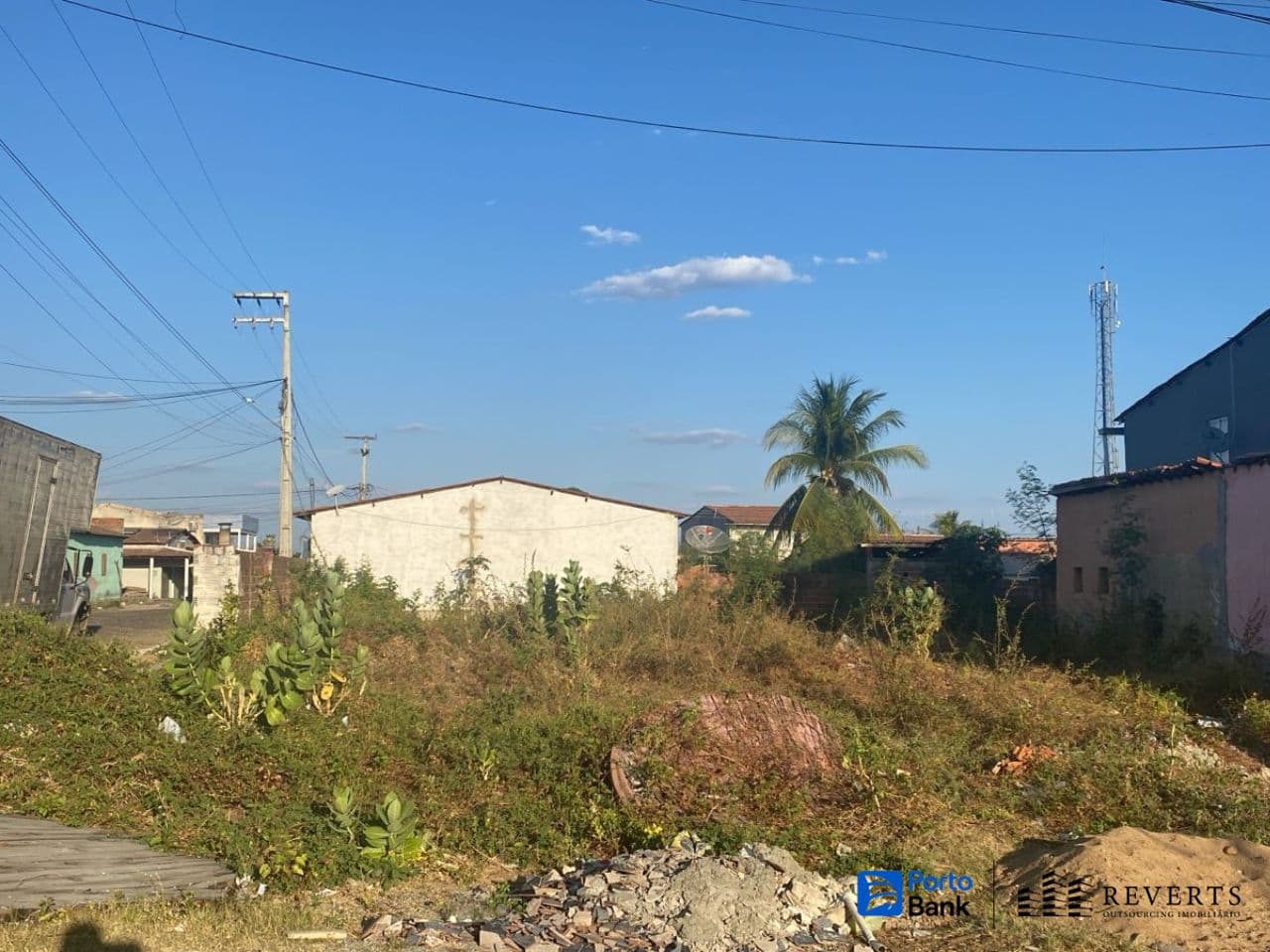 Foto 2 de 3: Terreno em leilão em Banabuiú - CE, bairro Centro — LOTE 15: Terreno com 554,41 m² - Centro BANABUIÚ CE