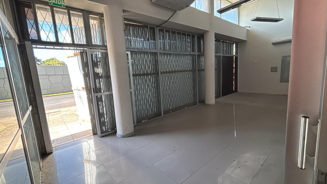 Foto 8 de 15: Comercial em leilão em São Leopoldo - RS, bairro Scharlau — LOTE 14: Prédio Comercial com 613,00 m² - Scharlau SÃO LEOPOLDO RS