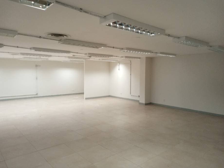 Foto 8 de 14: Comercial em leilão em São Luís - MA, bairro Centro — LOTE 8: Ex-agência, Padrão, 0 vaga(s) de garagem SÃO LUIS MA