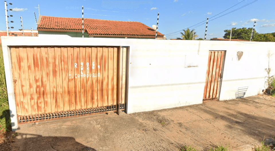 Foto 1 de 2: Casa em leilão em Cuiabá - MT — LOTE 11: Casa com 96,63 m² - Jardim Comodoro CUIABÁ MT