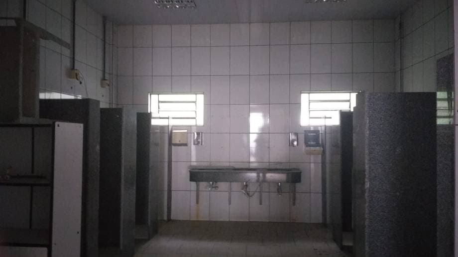 Foto 12 de 17: Comercial em leilão em Bom Jardim - RJ, bairro Corrego de Santo Antonio — LOTE 6: Galpão, Padrão, 0 vaga(s) de garagem BOM JARDIM RJ