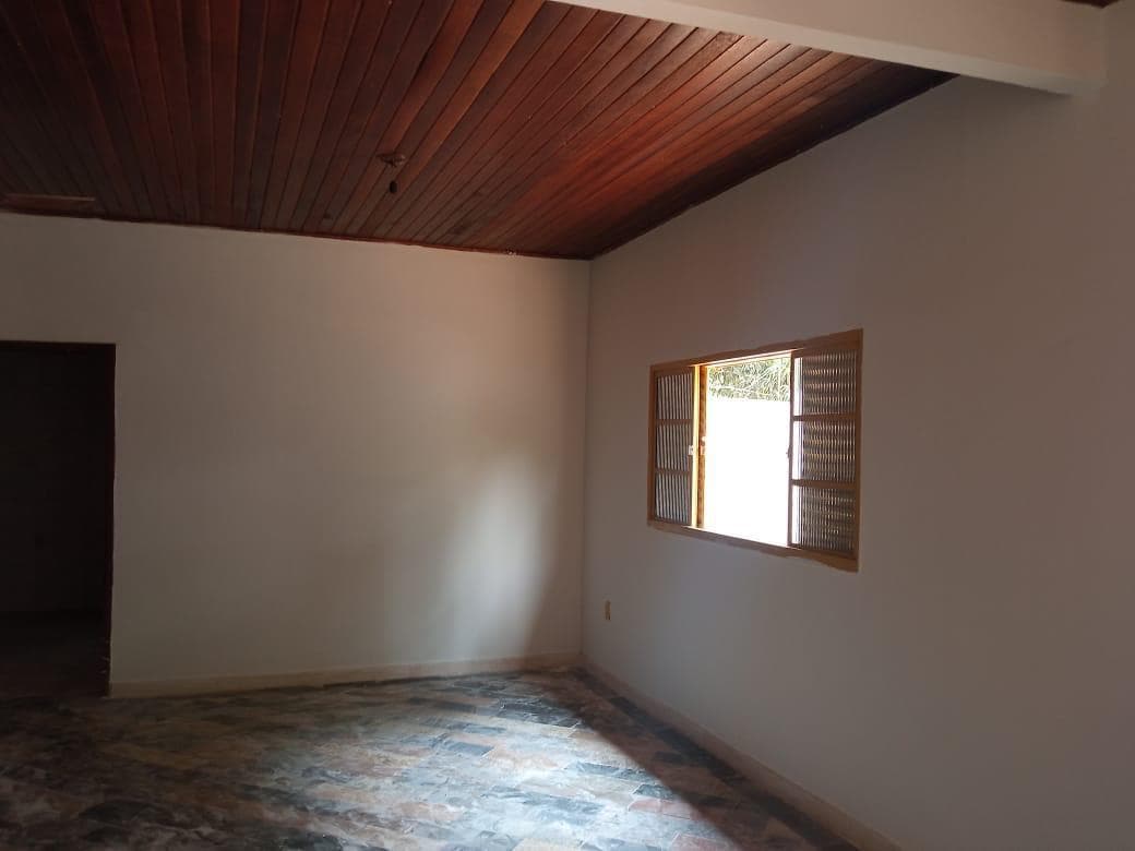 Foto 12 de 16: Casa em leilão em Cuiabá - MT — LOTE 8: Casa com 223,00 m² - Residencial Altos