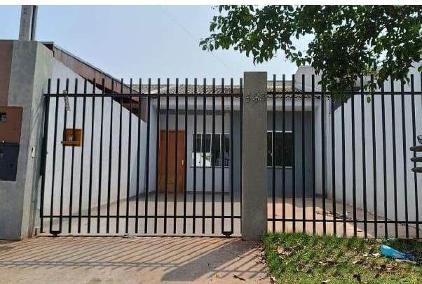 Casa em leilão em Campo Mourão - PR — LOTE 13: Casa com 49,99 m² - Jardim Tropical II