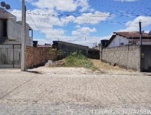 Terreno em leilão em Esplanada - BA — LOTE 12: Terreno com 25,00 m² - Centro