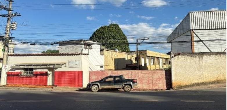 Foto 3 de 3: Comercial em leilão em Colatina - ES, bairro São Braz — LOTE 4: Galpão, Padrão, 0 vaga(s) de garagem COLATINA ES