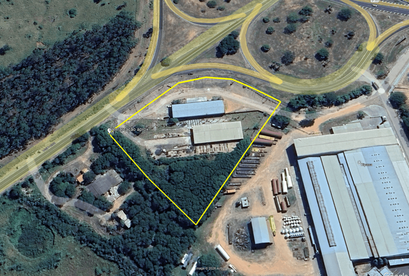 Foto 1 de 5: Comercial em leilão em Tupã - SP — LOTE 2: Galpões com área total const. de 1.727,72 m² TUPÃ SP