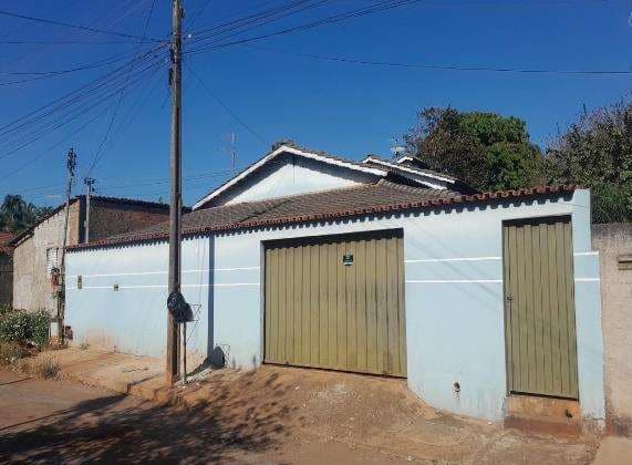Casa em leilão em Guapó - GO — LOTE 4: Casa com 235,33 m² - Vila Boa