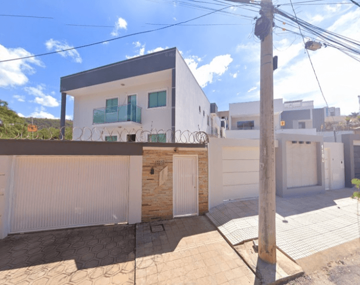 Apartamento em leilão em Montes Claros - MG — LOTE 3: Apartamento com 94,16 m² - Ibituruna - (02) MONTES CLAROS MG
