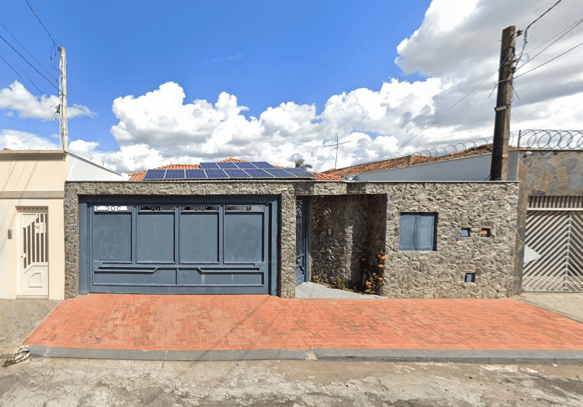 Casa em leilão em Araçatuba - SP — LOTE 26: Casa com 394,28 m² - Vila Industrial