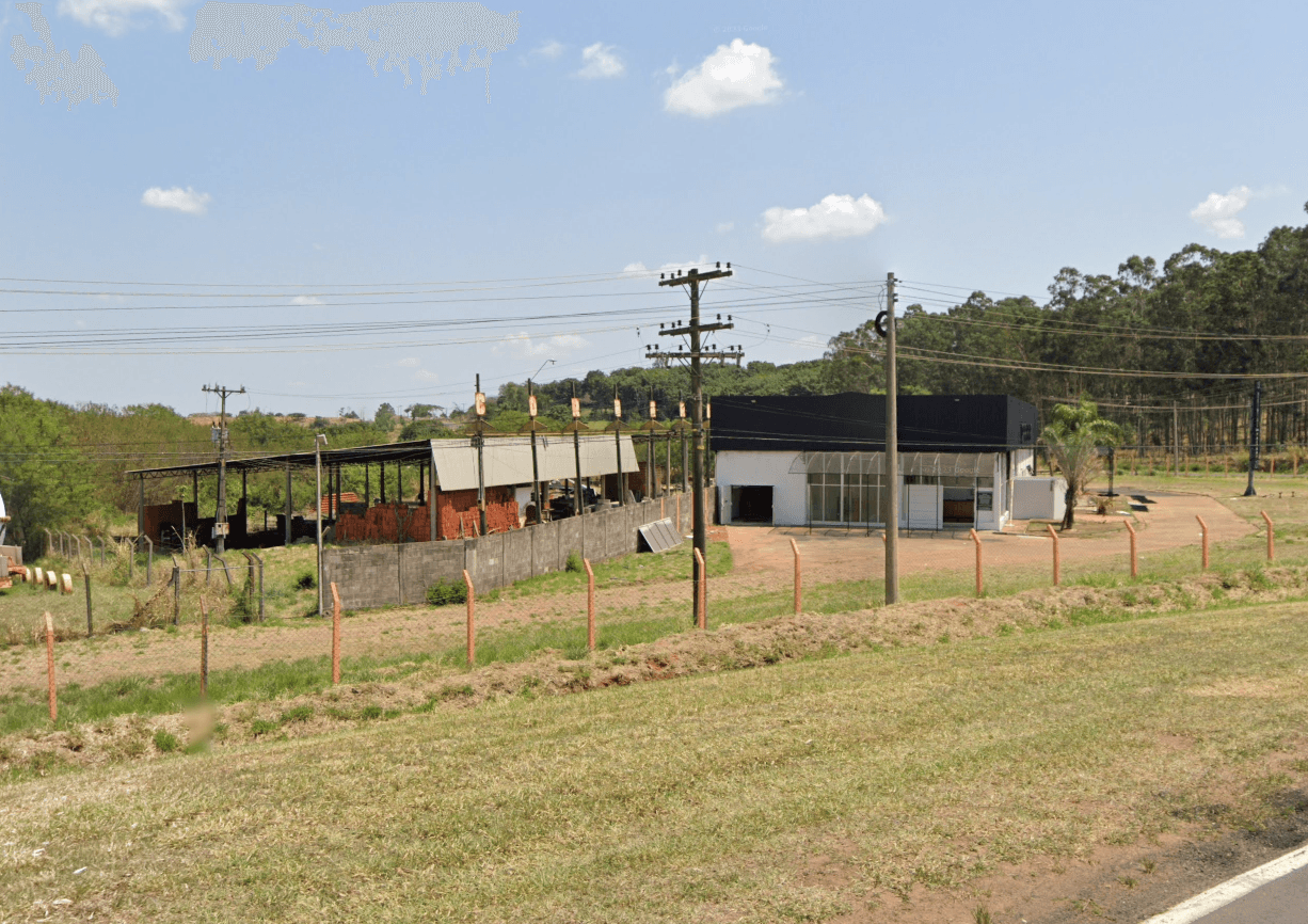 Foto 5 de 5: Comercial em leilão em Tupã - SP — LOTE 2: Galpões com área total const. de 1.727,72 m² TUPÃ SP