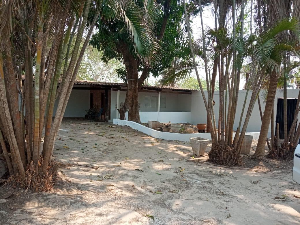 Foto 14 de 16: Casa em leilão em Cuiabá - MT — LOTE 8: Casa com 223,00 m² - Residencial Altos