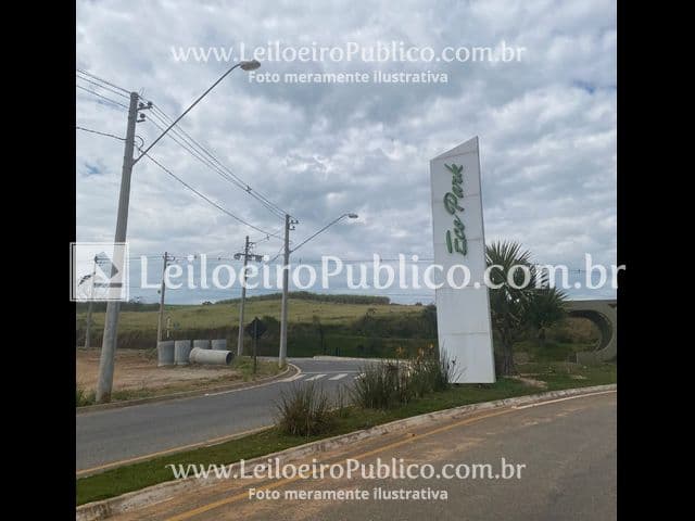 Foto 4 de 14: Terreno em leilão em Caçapava - SP — CAÇAPAVA (SP): IMÓVEL 570,00 m²