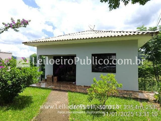 Casa em leilão em Saudades - SC — SAUDADES (SC): CASA, 49M2
