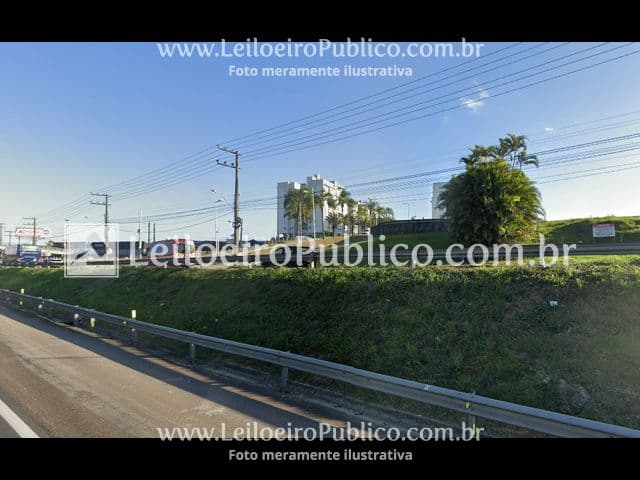 Foto 6 de 31: Apartamento em leilão em São José - SC, bairro Serraria — SÃO JOSÉ (SC): APTO. COM VAGA DE GARAGEM 207,26 m²
