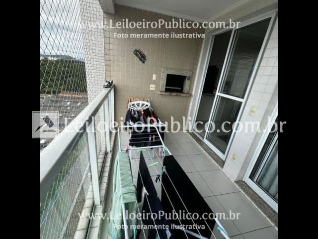 Foto 30 de 31: Apartamento em leilão em São José - SC, bairro Serraria — SÃO JOSÉ (SC): APTO. COM VAGA DE GARAGEM 207,26 m²