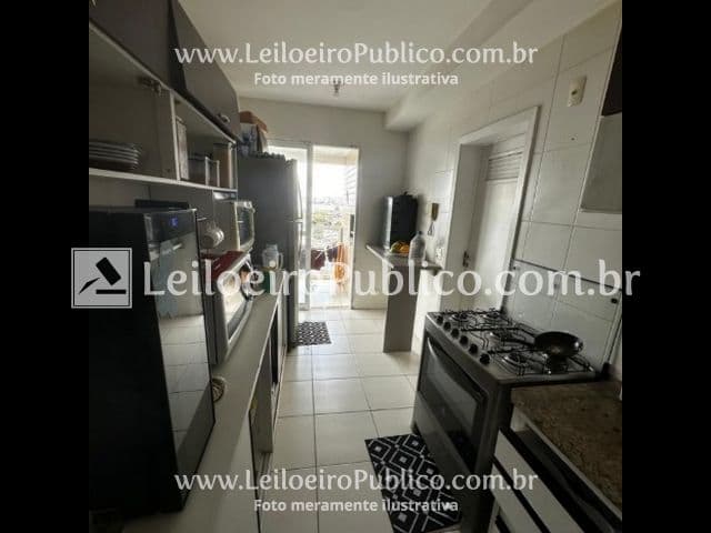 Foto 31 de 31: Apartamento em leilão em São José - SC, bairro Serraria — SÃO JOSÉ (SC): APTO. COM VAGA DE GARAGEM 207,26 m²