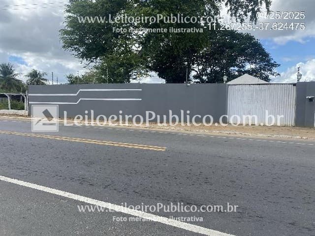 Casa em leilão em Arauá - SE — ARAUÁ (SE):  CASA 300M2