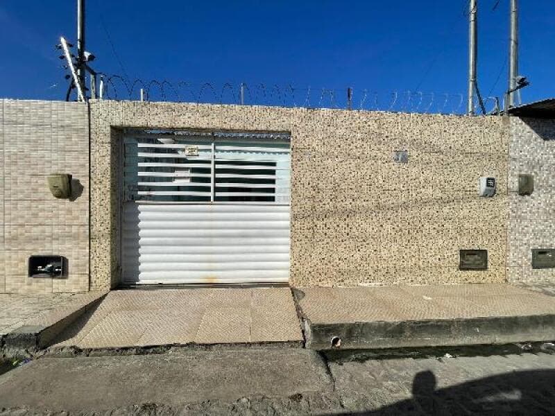 Casa em leilão em Capela - SE — LOTE 419 [8444409876080] CASA 69,6M² - CAPELA/SE